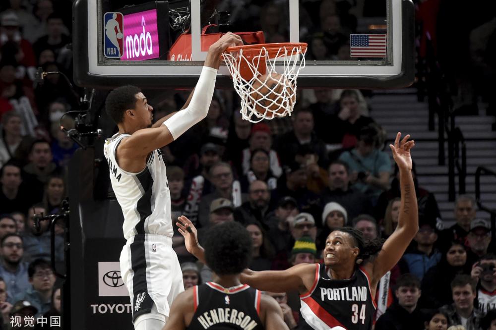 阵利兹联的 阵利兹联的