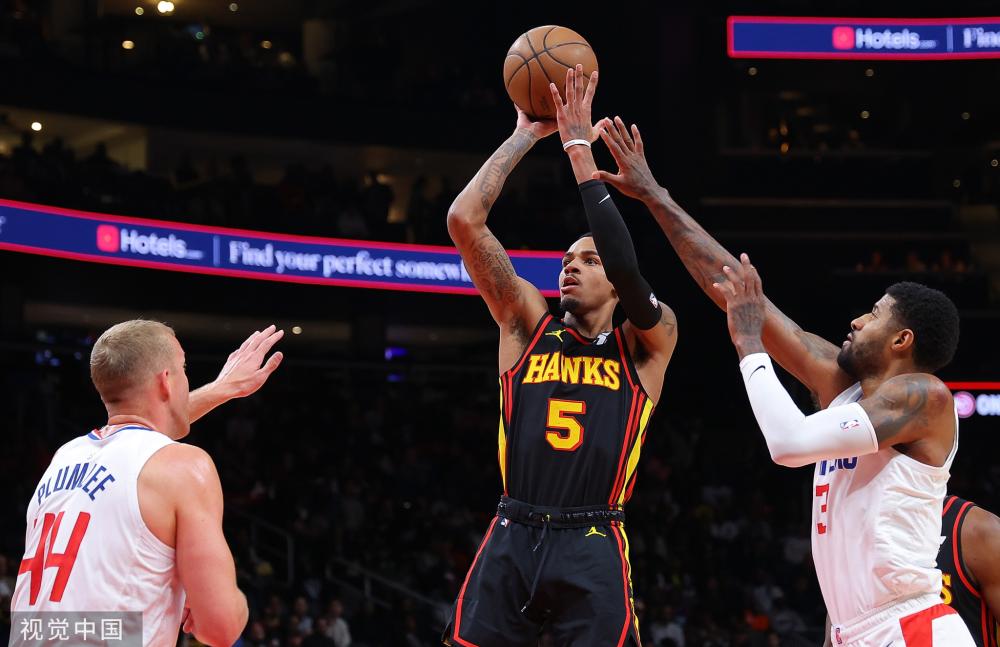 两人不仅是 两人不仅是